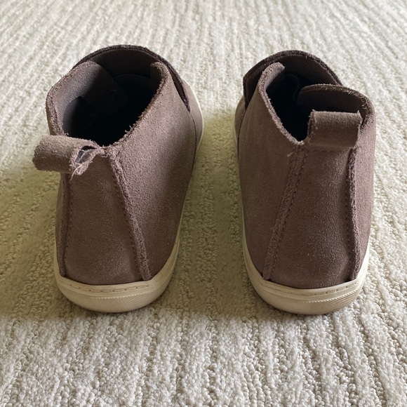 Dolce Vita Suede High Top Sneaker - Picture 3 of 11